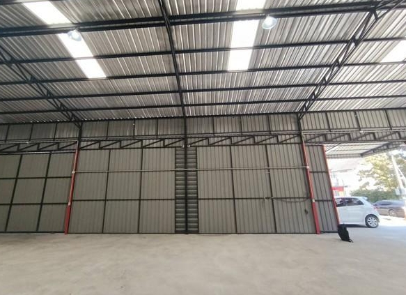 ให้เช่าโกดัง 715 ตรม. ลาดพร้าว101 โยธินพัฒนา3 ใกล้ห้างCDC