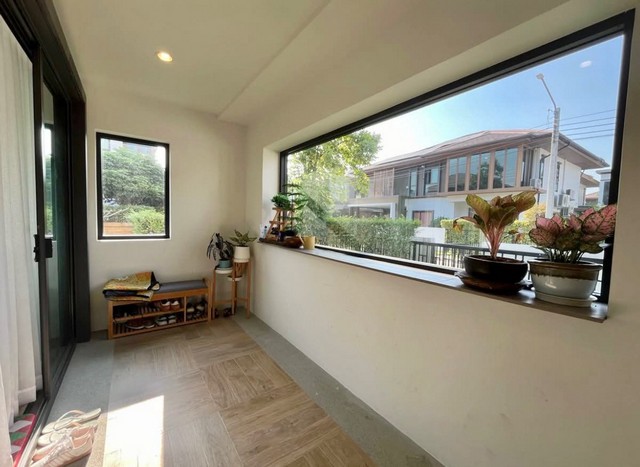 LV53139 ให้เช่า บ้านเดี่ยว บุราสิริ พัฒนาการ Burasiri Pattanakarn ถ.พัฒนาการ 87 ตกแต่งเรียบหรูแนว Modern Luxury ด้วยหินอ่อนนำเข้าทั้งหลัง