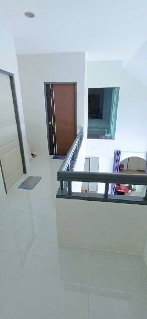 ให้เช่าบ้านใหญ่มาก 2 ชั้น BTSคูคต 5.7กม. ตลาดนานาเจริญ 3 กม. ใหม่ 103ตร.วา.330ตร.ม.รพ.เอกปทุม 2.4 กม.3นอน 3น้ำ 1 รร.นานาชาติสยาม 1.9 กม.