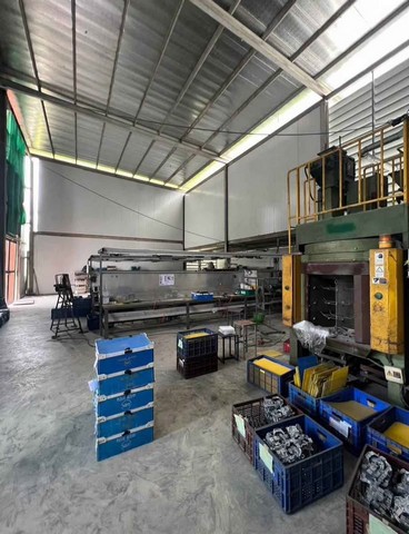 ขายให้เช่าโรงงานบ้านค่ายระยองผังม่วงลาย  4​ -​2- 4​ ไร่ พื้นที่ใช้สอย​ รวม​ 1,000​  ตรม