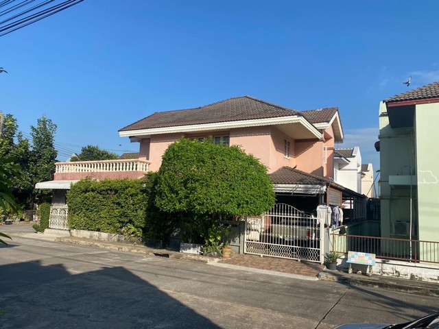 ขายบ้านเดี่ยว 2 ชั้น บ้านพนาสนธิ์ การ์เด้นโฮม1 แขวงสามวาตะวันตก เขตคลองสามวา กรุงเทพ