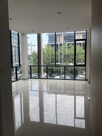 ให้เช่าโฮมออฟฟิศ 4ชั้นหลังมุม   ย่าน  เกษตร-นวมินทร์ สุคนสวัสดิ์ เลียบด่วน เซ็นทรัลอีสวิลล