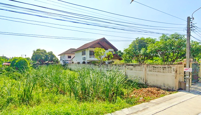 รามอินทรา61-65 MRTวัชรพล 1.1 กม.ให้เช่าที่ดิน 87ตร.วา.  รร.นานาชาติกีรพัฒน์ 2.2 กม. เพลินนารี่ มอลล์ 1.1 กม.ทำเลดี หาของกินสะดวก