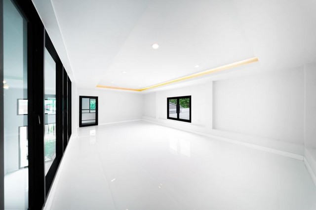 ขายบ้านพลูวิลล่า ใจกลางเมืองพัทยา ทำเลดี ใกล้ห้างเทอมินอล 21 FP-H0376