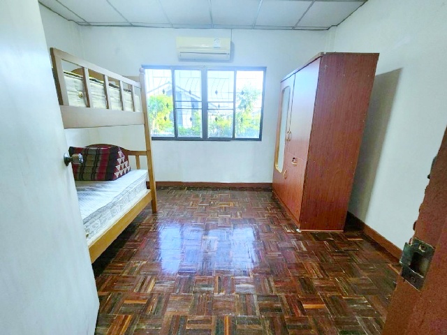 ให้เช่าทาวน์โฮม 2 ชั้น 21 ตร.วา.170 ตร.ม.รร.นานาชาติร่วมฤดี 2.6 กม.ทำเลดี 2นอน MRT ตลาดมีนบุรี 1กม.