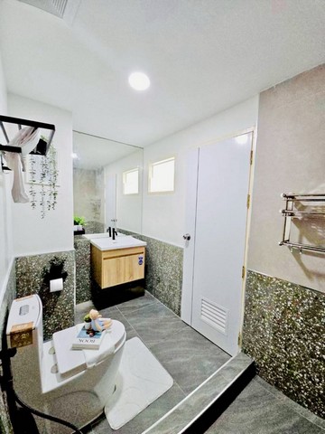 ขายห้องคอนโดเอสอาร์ SR Complex ช่ั้น4 ห้องมุม40ม. 1.39ลบ. รีโนเวทใหม่ Minimal พร้อมอยู่ ต.หนองป่าครั่ง อ.เมือง เชียงใหม่