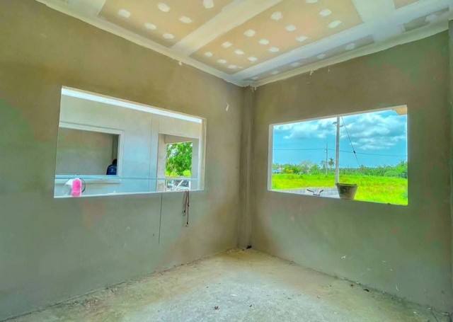 เปิดจองแล้วบ้านเดี่ยวหลังใหญ่บ้านบึงชลบุรี จองวันนี้ลดทันที หลายแสนบาท  84.ตรว. สวยราคาถูก