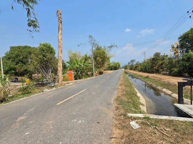 ด่วนที่สุด ที่ดินสวยมากๆ วิวเขาล้อมรอบ ติดคลองน้ำชลประทานเขื่อนขุนด่านปรากานชล