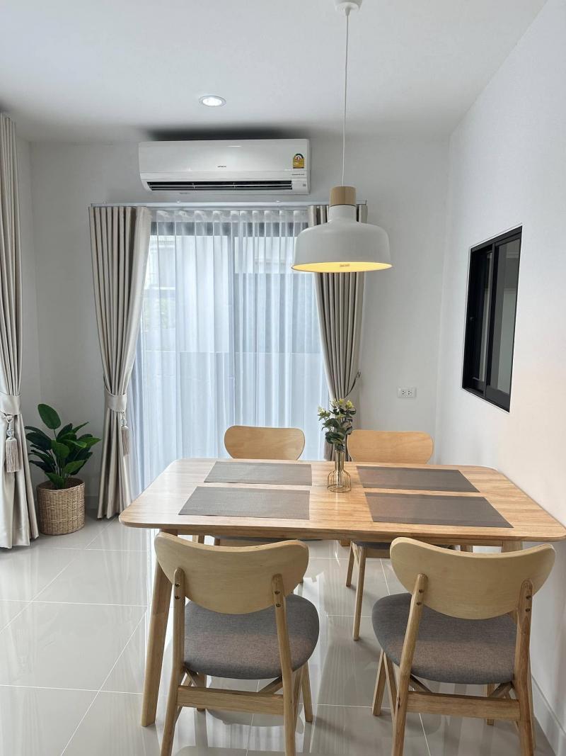 BH3569 ให้เช่าบ้านเดี่ยวใหม่ บ้านฟ้ากรีนเนอรี นีโอลา รังสิต-คลอง 2 พร้อมเฟอร์ครบ หิ้วกระเป๋าเข้าอยู่ได้เลย