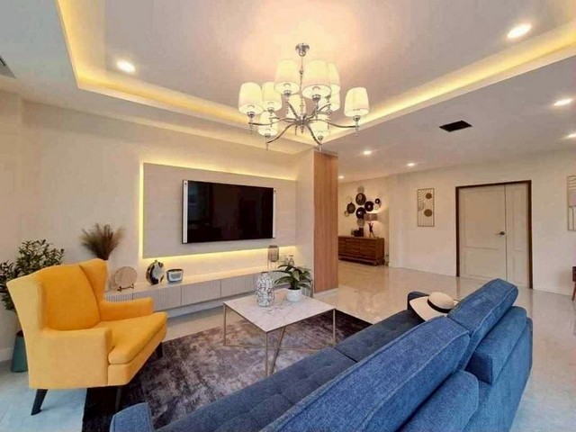 ให้เช่าพูลวิลล่าสวย สไตล์โมเดิร์น วิวภูเขาสวย โซนสันทราย