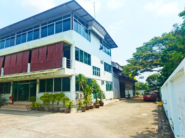 โกดัง รวม 1382ตรม. ตลาดมีนบุรี 1.5 กม. ให้เช่าด่วน อาคารพาณิชย์ 3ชั้น และ บนพื้นที่ 1 ไร่ รถไฟฟ้าย่านมีนบุรี