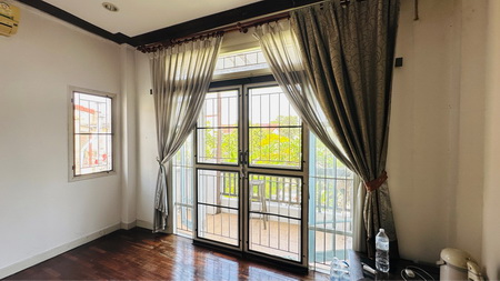 พาร์คเวย์ ชาเล่ต์ รามคำแหง 190/1 เขตมีนบุรี ถนนรามคำแหง แขวงมีนบุรี เขตมีนบุรี กรุงเทพมหานคร