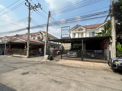 พฤกษา 57  ทาวน์เฮ้าส์ 2 ชั้น   อ.ลำลูกกา จ.ปทุมธานี