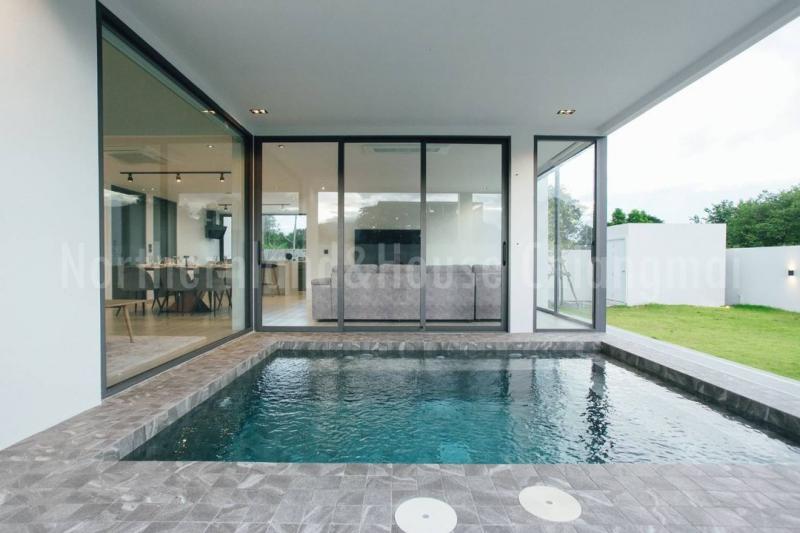 สวยสุดๆ ขาย 15 ล้าน /ให้เช่า 90,000 บาท/เดือน 100 ตรว. #แม่ริม บ้าน 2 ชั้น #วิวภูเขา สวย #ตกแต่งครบ อนุญาตให้ทำ #Airbnb ได้ค่ะ