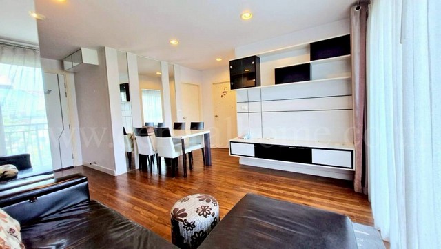 คอนโด ซิลค์ เพลส พหลโยธิน - หลักสี่ ใกล้ BTS วัดพระศรีมหาธาตุ