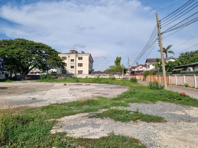 ขายที่ดินศรีนครินทร์ ถมแล้ว 632 ตร.ว. ใกล้ศรีนครินทร์มาร์เก็ต, BTS สวนหลวง ร.9