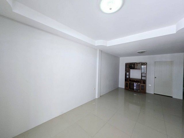 ทาวน์เฮาส์วิเศษสุขนคร เฟส3 บ้านสวย พร้อมอยู่ ในราคาถูกสุดๆ