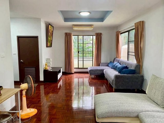 บ้านเดี่ยว 2 ชั้น สไตล์ล้านนาโมเดิร์น ทำเลดี โซนหางดง