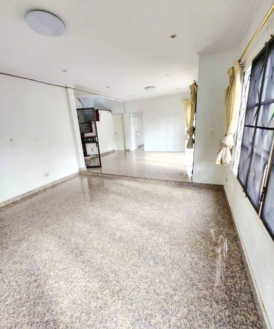 ร่มรื่น ตลาดพุทธมณฑล 1.1 กม บ้านสะอาด ม.มหิดลศาลายา 1.8 กม.3นอน บ้านเดี่ยว 2 ชั้น 3 น้ำ