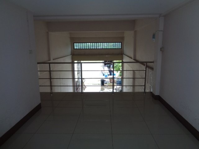 ขายอาคารพาณิชย์มือสอง   อำเภอเมืองอุตรดิตถ์  อุตรดิตถ์