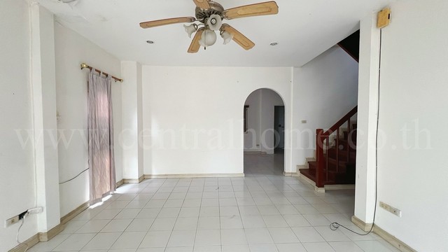 ให้เช่า บ้านแฝด บ้านบุรีรมย์ รามอินทรา - คู้บอน 41 สไตล์บ้านเดี่ยว