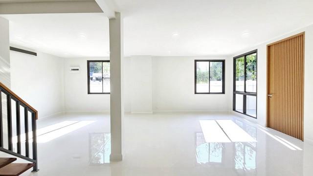 HS 1761 ขายบ้านเดี่ยว 2 ชั้น ถนนสุขุมวิท 60/1 หลังมุม ใกล้BTSบางจาก