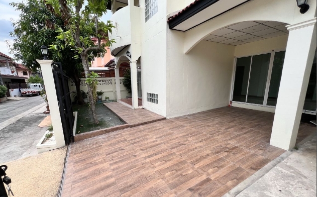 ขายบ้านเดี่ยว เพชรเกษม 69 ใกล้เดอะมอลล์บางแค 3 ห้องนอน 2 ห้องน้ำ