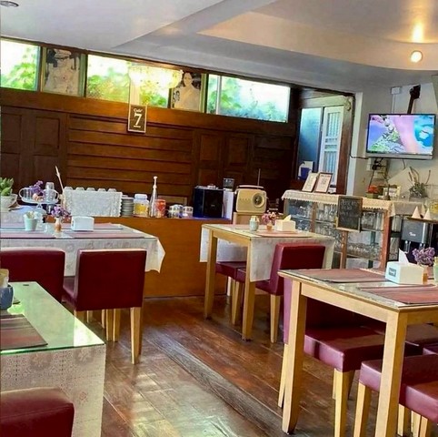 ให้เช่าพูลวิลล่า ในเขตคูเมือง พร้อมกิจการเกสเฮาส์ และร้านอาหาร