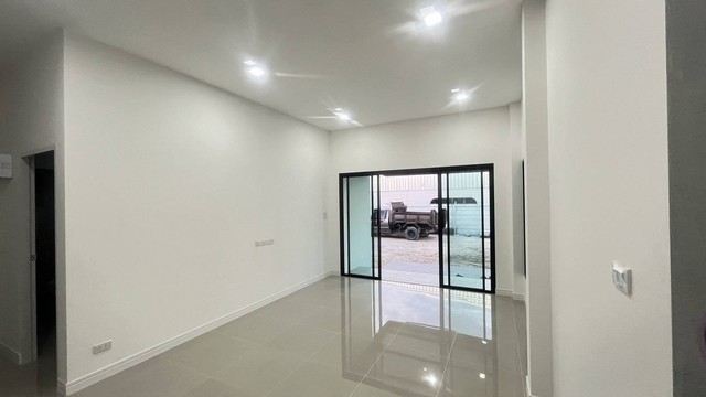 ด่วนเหลือเพียง 3 หลังเท่านั้น ขายบ้านเดี่ยวทำเลทองอมตะชลบุรี พื้นที่เริ่มต้น  65-88 ตรว.