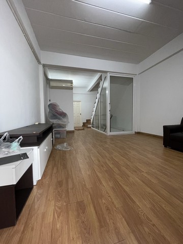 [ขาย] อาคารพาณิชย์ 4 ชั้น | 28 ตร.ว. | ตกแต่งสวย | ใกล้เซ็นทรัลเวสต์วิลล์ | 6.49 ล้าน