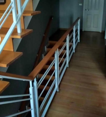 ให้เช่าทาวน์โฮม3 ชั้น แพลนท์ซิตี้ แจ้งวัฒนะ ปากเกร็ด ย่าน เมืองทองธานี