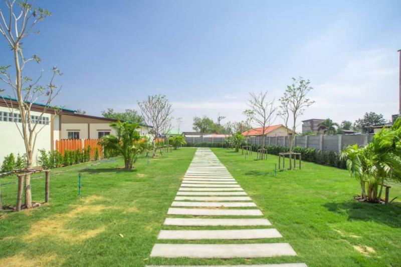 ขายบ้านเเฝด หมู่บ้าน ck ville 7 ห่างถนนพระราม2 เพียง 5กม. จังหวัดสมุทรสาคร