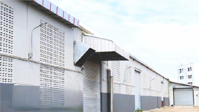 บิ๊กซี อ้อมใหญ่ 700ม. ตลาดพันล้าน 1.5 กม. โกดัง ขนาดใหญ่  200 ตร.วา.780 ตร.ม. แสงธรรม 1.6 กม.2 ออฟฟิศ 2 น้ำ ปลอดภัย เดินทางสะดวก