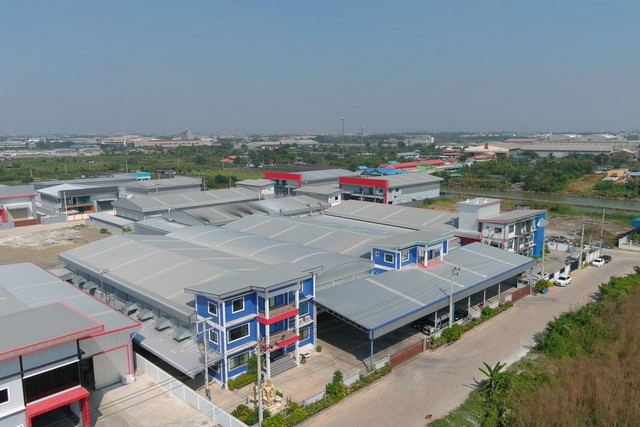 ขายโรงงาน สวย สภาพดี 3 ไร่ ถนนสี่วาพาสวัสดิ่ - พันธุวงษ์ จ.สมุทรสาคร Factory for sale