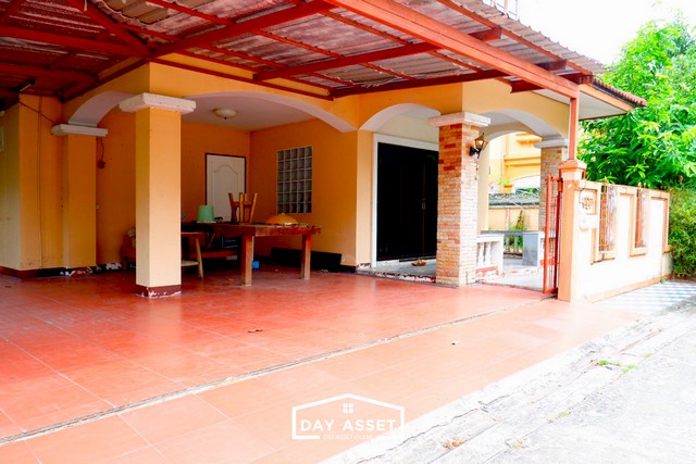 ขายบ้านเดี่ยว 2 ชั้น หมู่บ้าน เค.ซี.การ์เด้นโฮม 18 นิมิตใหม่ 40 เนื้อที่ 71.5 ตร.ว. ขายเพียง 3,550,000 ล้านบาท