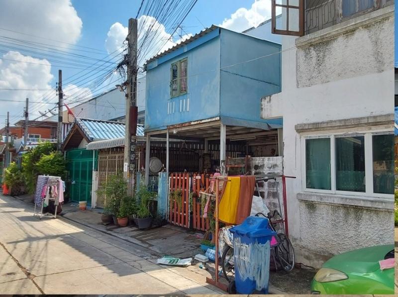 ขายทาวน์เฮ้าส์มือสองบางบัวทอง จังหวัดนนทบุรี  โครงการ นครทองปาร์ควิว 3