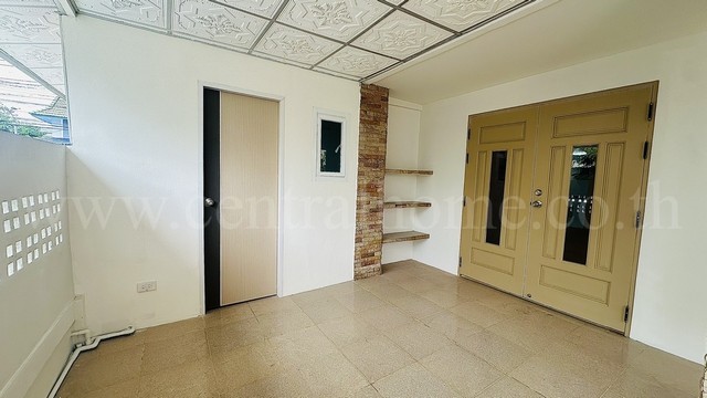 บ้านแฝด พฤกษา 30 บางบัวทอง ซอยบ้านกล้วย - ไทรน้อย บ้านสวยราคาถูก