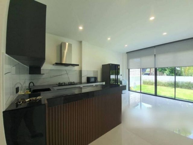 โซนสันกำแพง ขายเพียง 4.29 ล้าน 58 ตรว. #บ้านสร้างใหม่ 2 ชั้น #สไตล์โมเดิร์น ทำเลดี เนื้อที่กว้าง #แปลงหัวมุม #น้ำไม่ท่วม