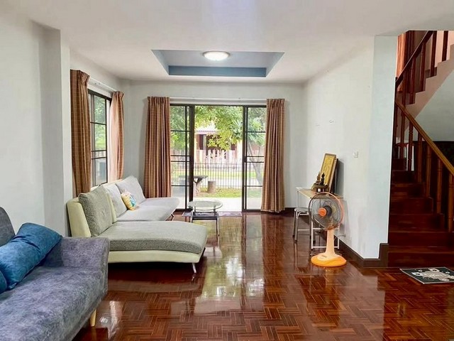 บ้านเดี่ยว 2 ชั้น สไตล์ล้านนาโมเดิร์น ทำเลดี ทางขึ้นสะเมิง หางดง