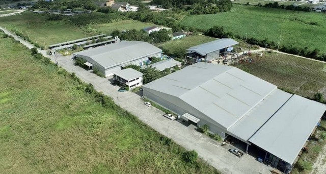 ขายโรงงานผลิตชิ้นส่วนรถยนต์ชลบุรีพื้นที่ใช้สอยทั้งหมด​19,938 ตรม. ผังสีเหลืองอ่อน​eec ใบอนุญาต​ก่อสร้าง​ครบ