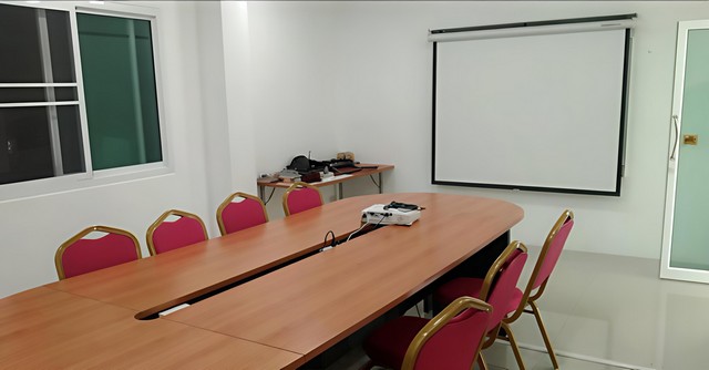 ขายและให้เช่าที่ดินพร้อมสิ่งปลูกสร้าง พร้อมใบอนุญาตสร้างโรงงาน พร้อมดำเนินกิจการต่อได้เลย