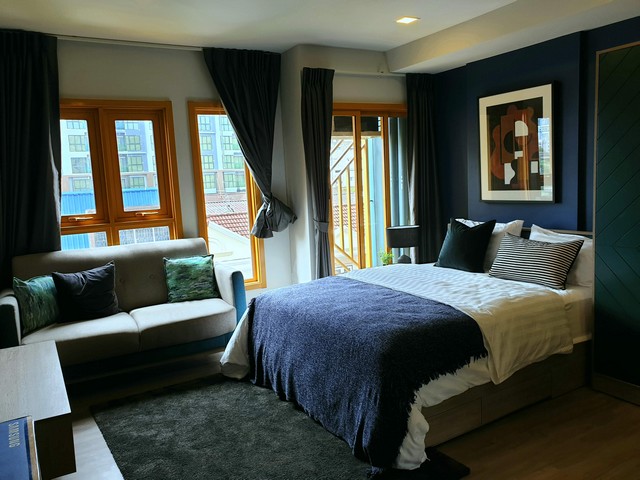 ห้องเดี่ยว Studio สุดเฟี้ยวของ เดอะ เบส สุขุมวิท 50 ชั้น 4 อาคาร B บรรยากาศเงียบสงบ