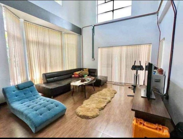 บ้านเดี่ยวหลังใหญ่ 2 ชั้น ขายตามสภาพ พร้อมผู้เช่า โครงการ ชญยลวิว สุเทพ