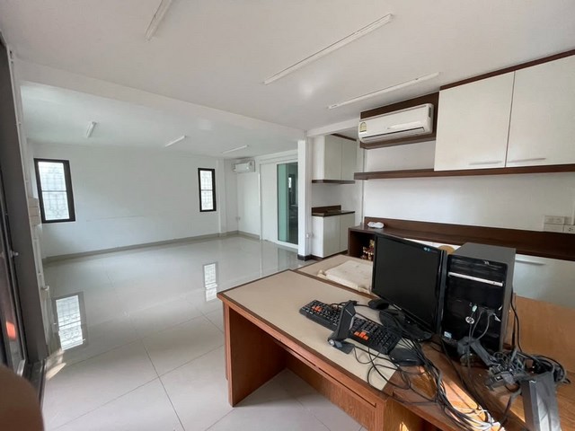 ให้เช่าบ้านเดี่ยวใกล้ BTS พระโขนง ใกล้ Bangkok Prep international school และใกล้ St. Andrews International School ย่านสุขุมวิท71 ปรีดีย์14