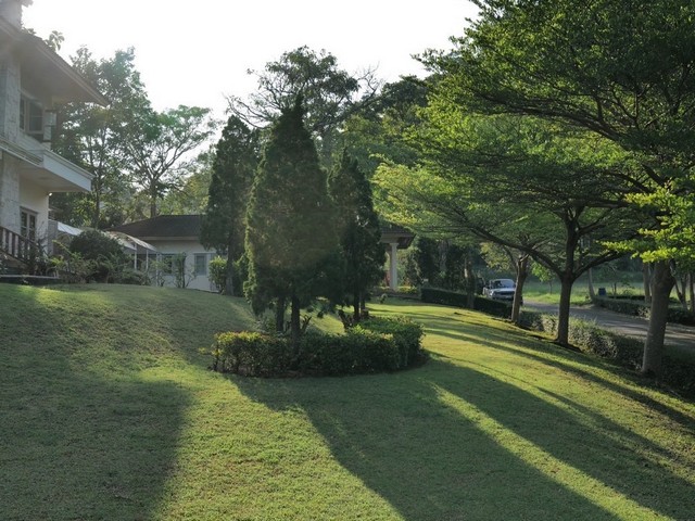 บ้านเดี่ยว 2 ชั้น 4 ห้องนอน พร้อมสิทธิ์เล่นกอล์ฟฟรีตลอดชีพ โครงการเซอร์เจมส์ รีสอร์ท มวกเหล็ก สระบุรี 093-441-5691