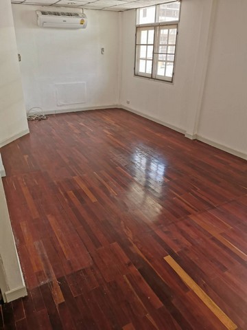 ขายบ้านเดี่ยว 2 ชั้น หลังมุม สไตล์วินเทจ 71 ตรว. ซอยเย็นอากาศ ย่านสาทร สภาพแวดล้อมดี เงียบสงบ ใกล้ One Bangkok