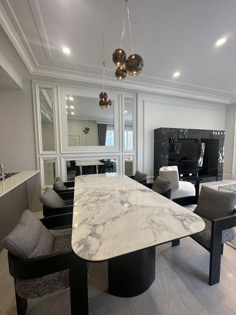 ชายบ้านใหม่3ชั้นมีลิฟท์58วา420ตรม.4ห้องนอน 5ห้องน้ำ ถนนกรุงเทพกรีฑาตัดใหม่