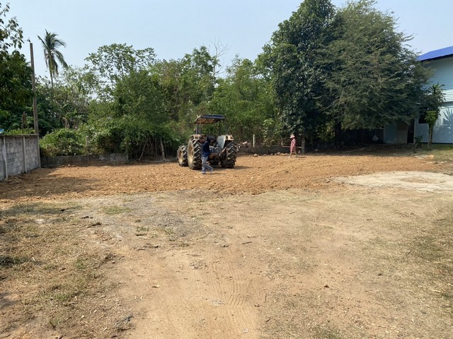 ขายด่วนที่ดิน เนื้อที่ 63 ตร ว 37 ซอยประชาสุขสันต์ ตำบลหนองแสง อ เมือง จ นครพนม 