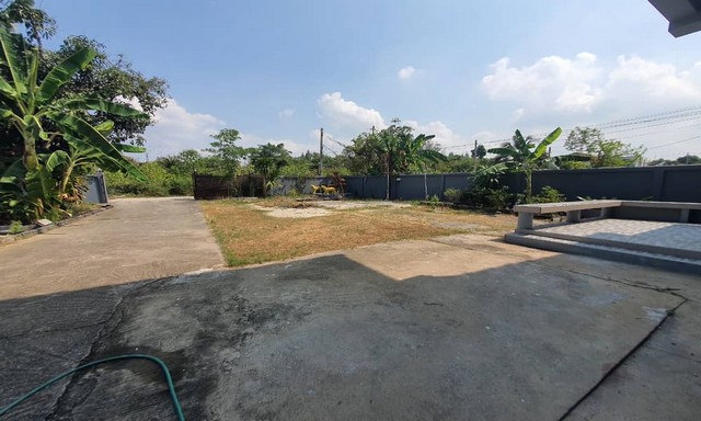 ขาย บ้านเดี่ยว เมืองนนทบุรี 179.3 ตรว. บ้านสวนใกล้เมือง พร้อมอยู่ สงบ ร่มรื่น เหมาะกับการพักผ่อน  ใกล้วงเวียนพระราม 5  นครอินทร์  บางกรวย