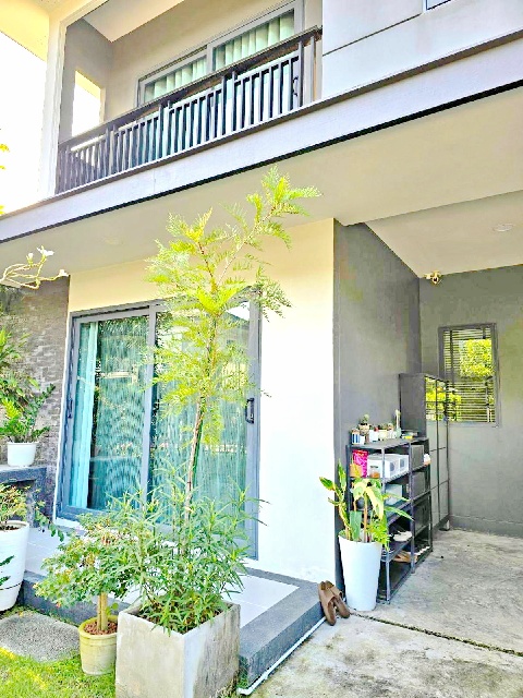 ม.หัวเฉียว บางพลี 4.7 กม. บางนา-กม.12 3นอน ให้เช่าบ้านเดี่ยว 2ชั้น 52ตร.วา. 202 ตร.ม.หลังมุมไม่ติดใคร  สนามบินสุวรรณภูมิ 8กม.